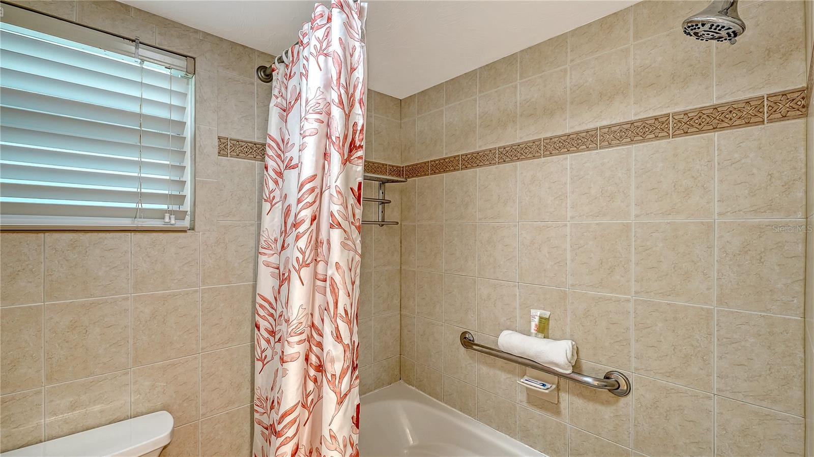 MCCALLS BEACH CASTLE - Residential