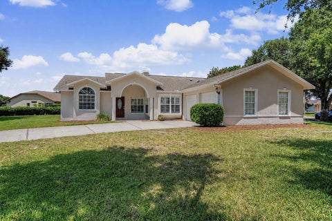 Photo of 6208 Huntington Drive, Zephyrhills, FL 33542 (MLS # TB8503936)