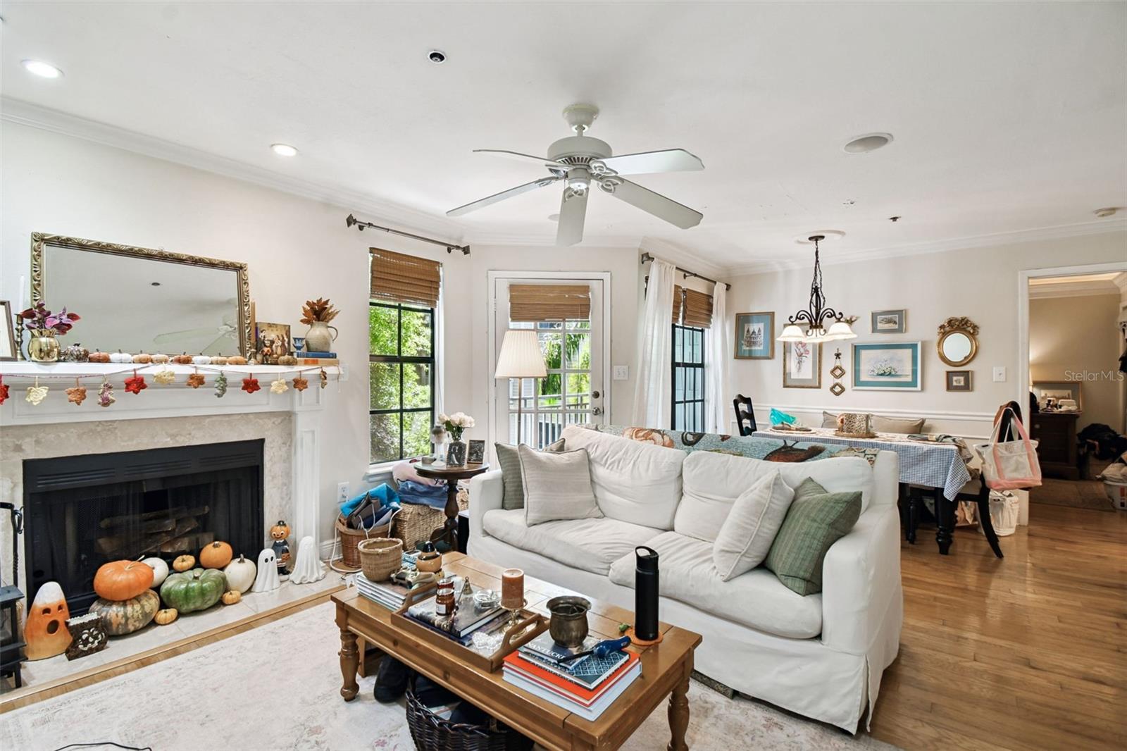 HYDE PARK PLACE II A CONDOMINI - Residential