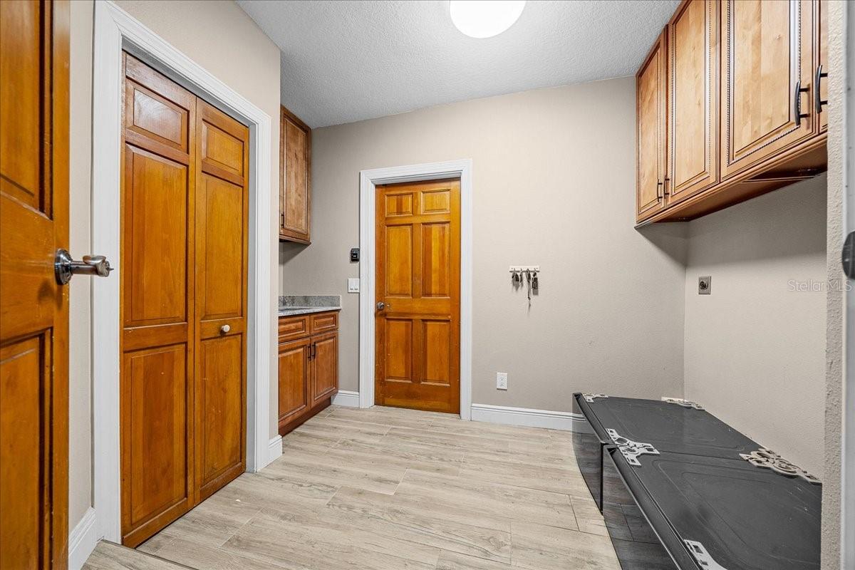 CARRIAGE HILL - Residential