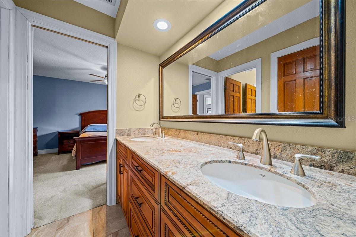 CARRIAGE HILL - Residential