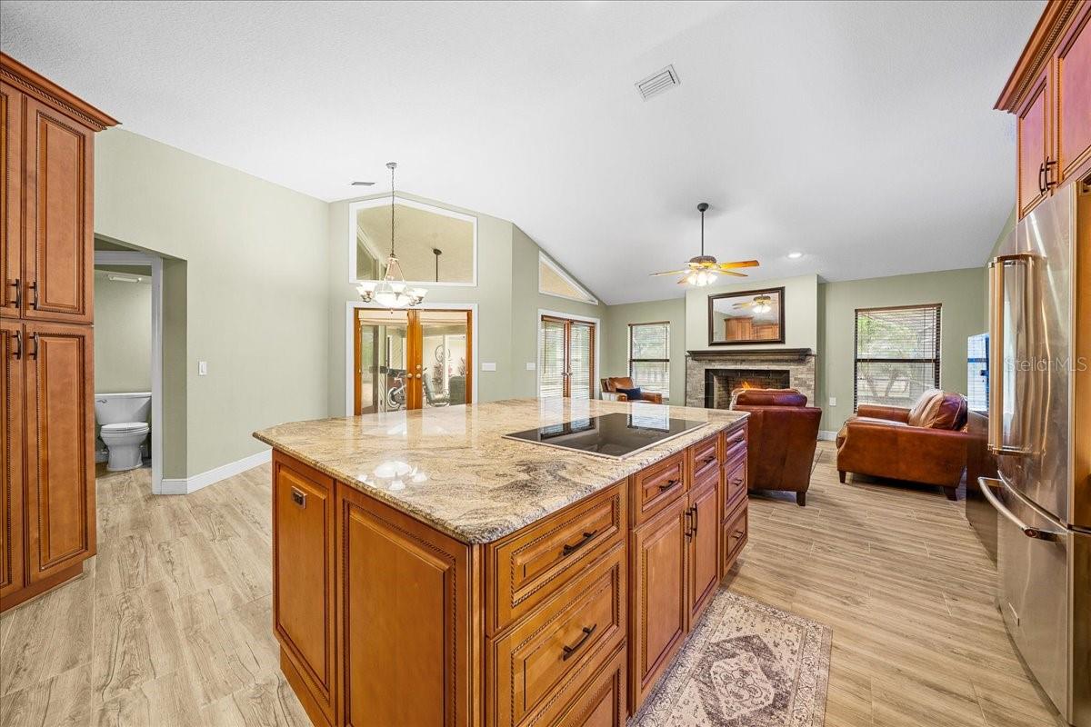 CARRIAGE HILL - Residential