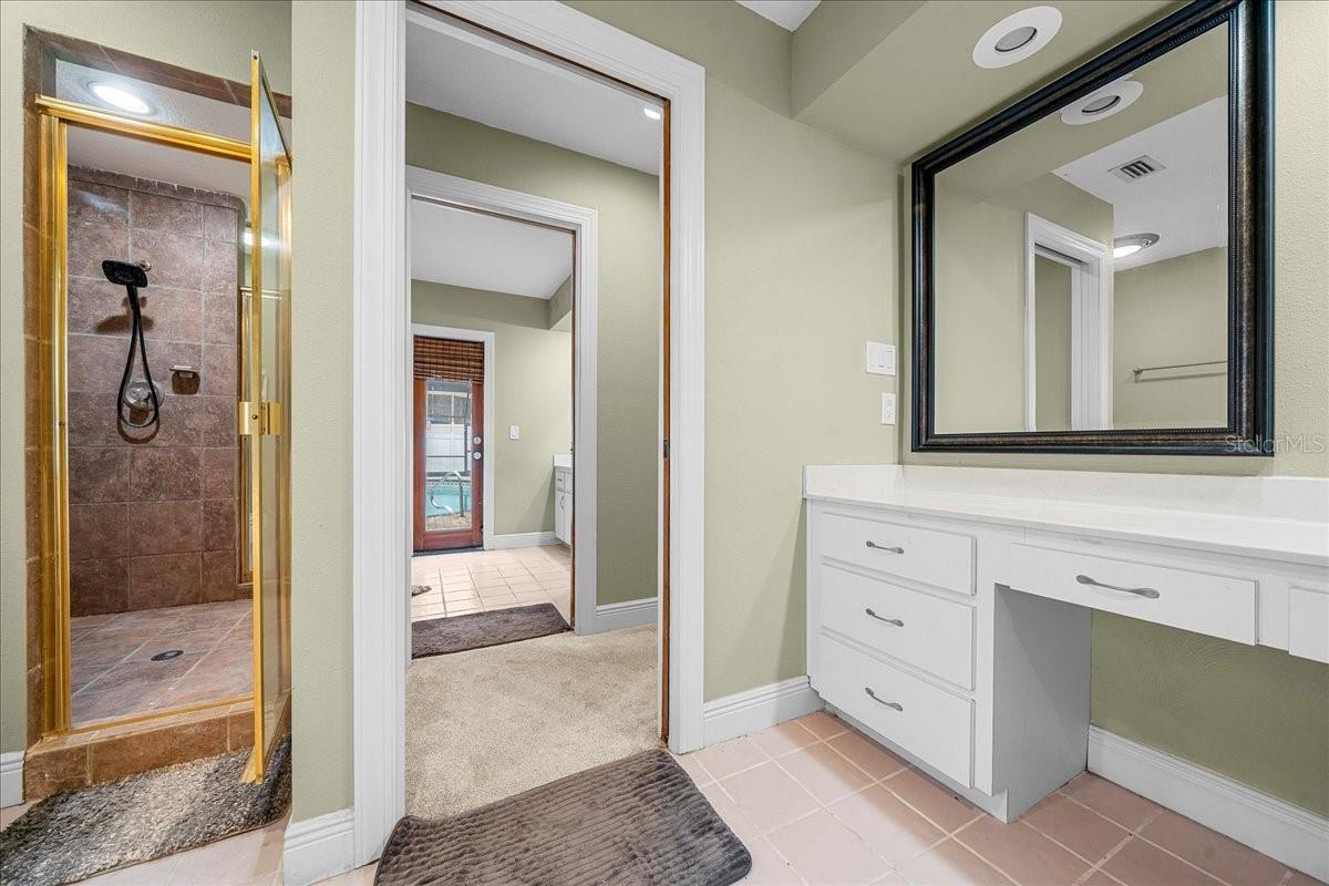 CARRIAGE HILL - Residential