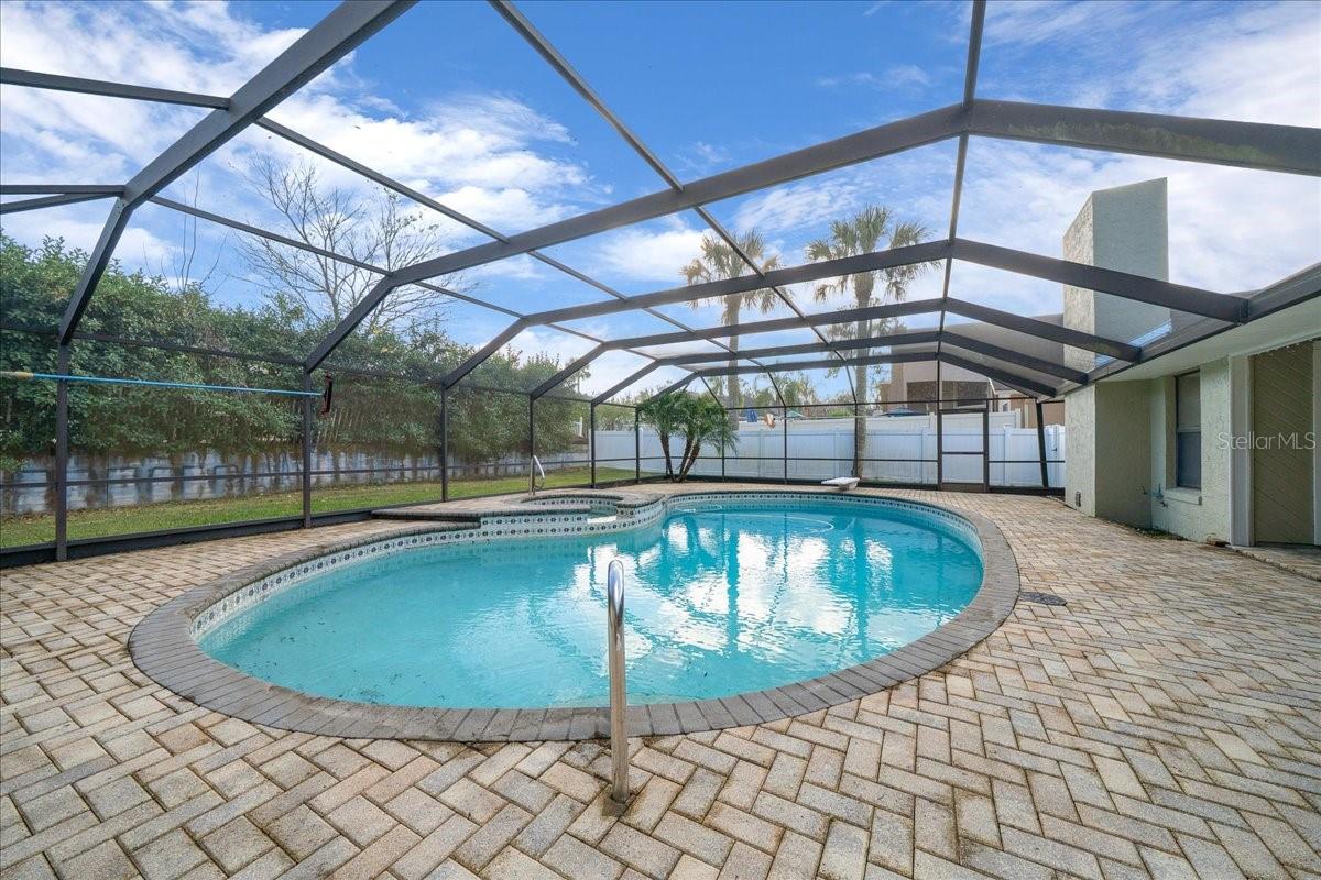 CARRIAGE HILL - Residential