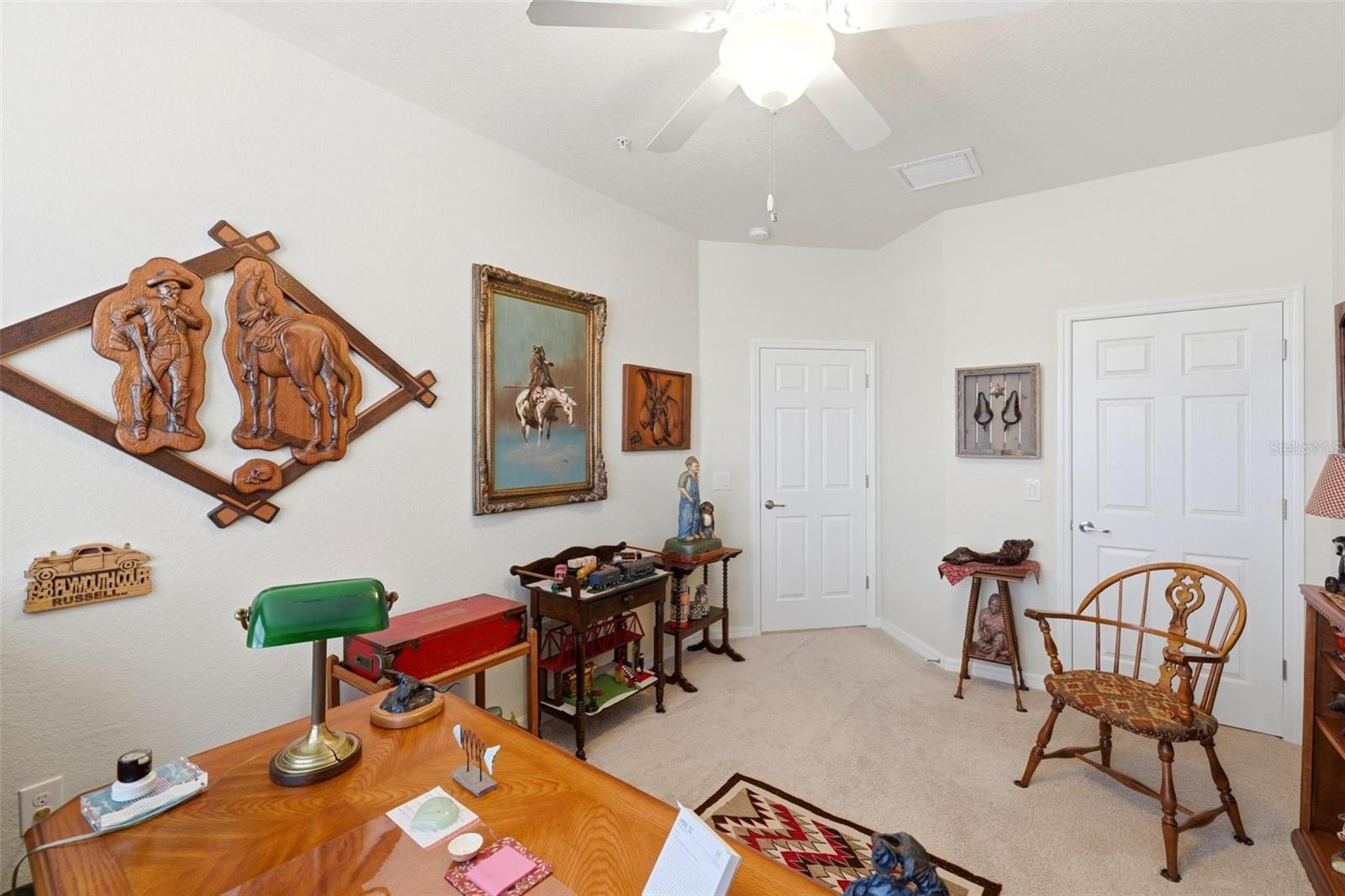 COACH HOMES 1 AT GRAN PARADISO - Residential