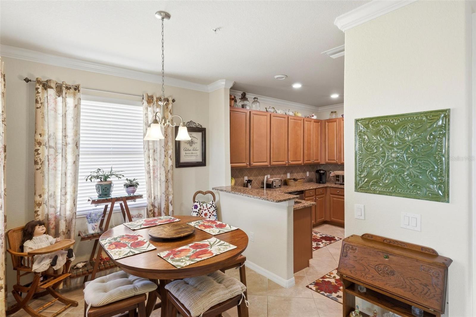 COACH HOMES 1 AT GRAN PARADISO - Residential