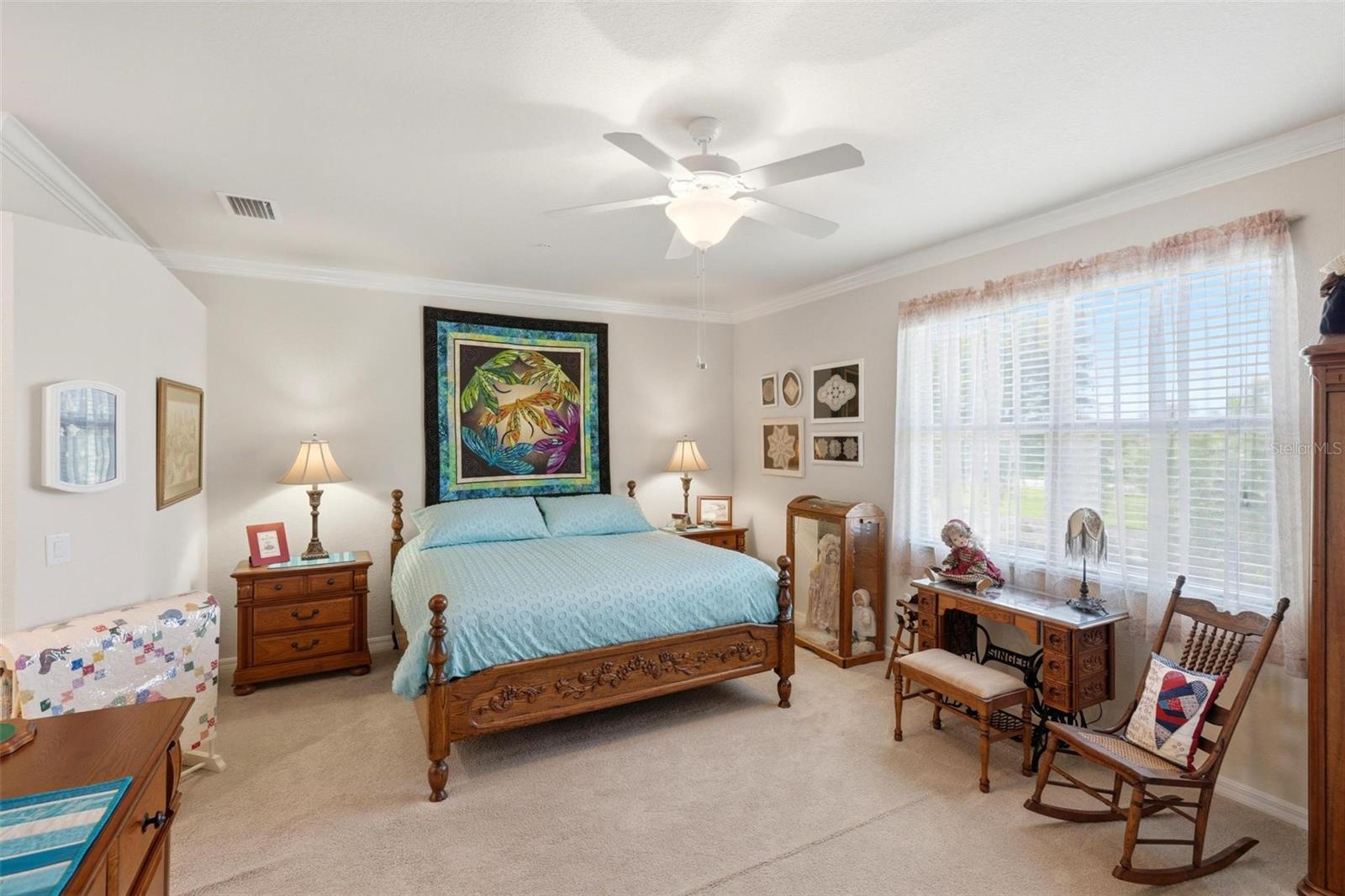 COACH HOMES 1 AT GRAN PARADISO - Residential