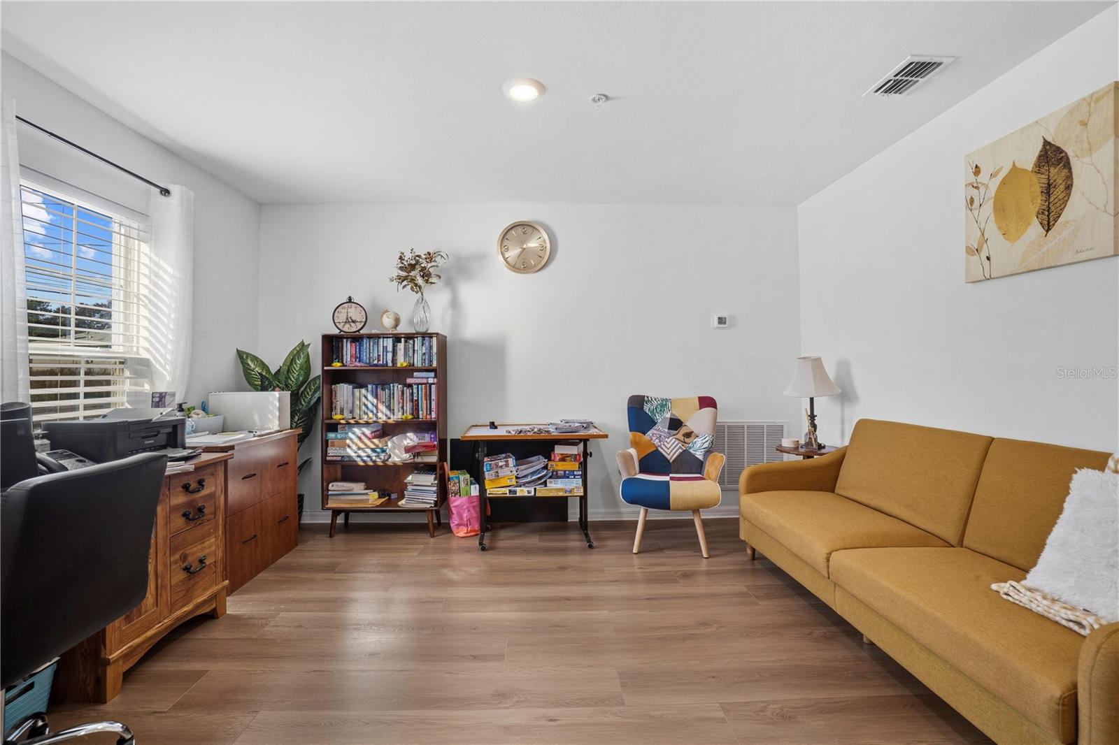 SILVER SPGS SHORES UN #33 - Commercial Sale