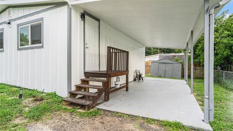 A home in BROOKSVILLE