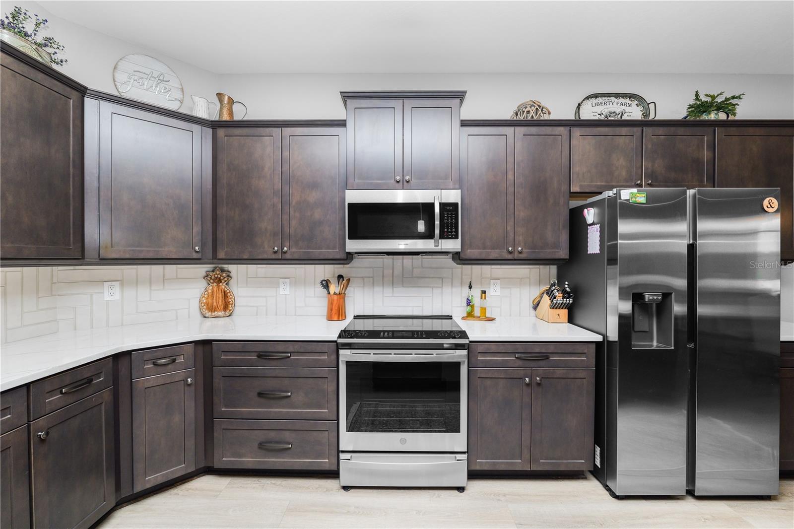 TREYMONT - Residential