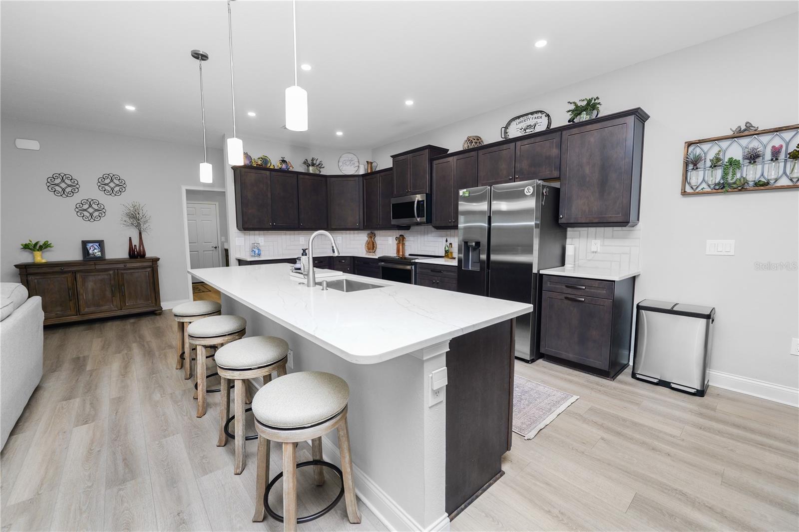 TREYMONT - Residential