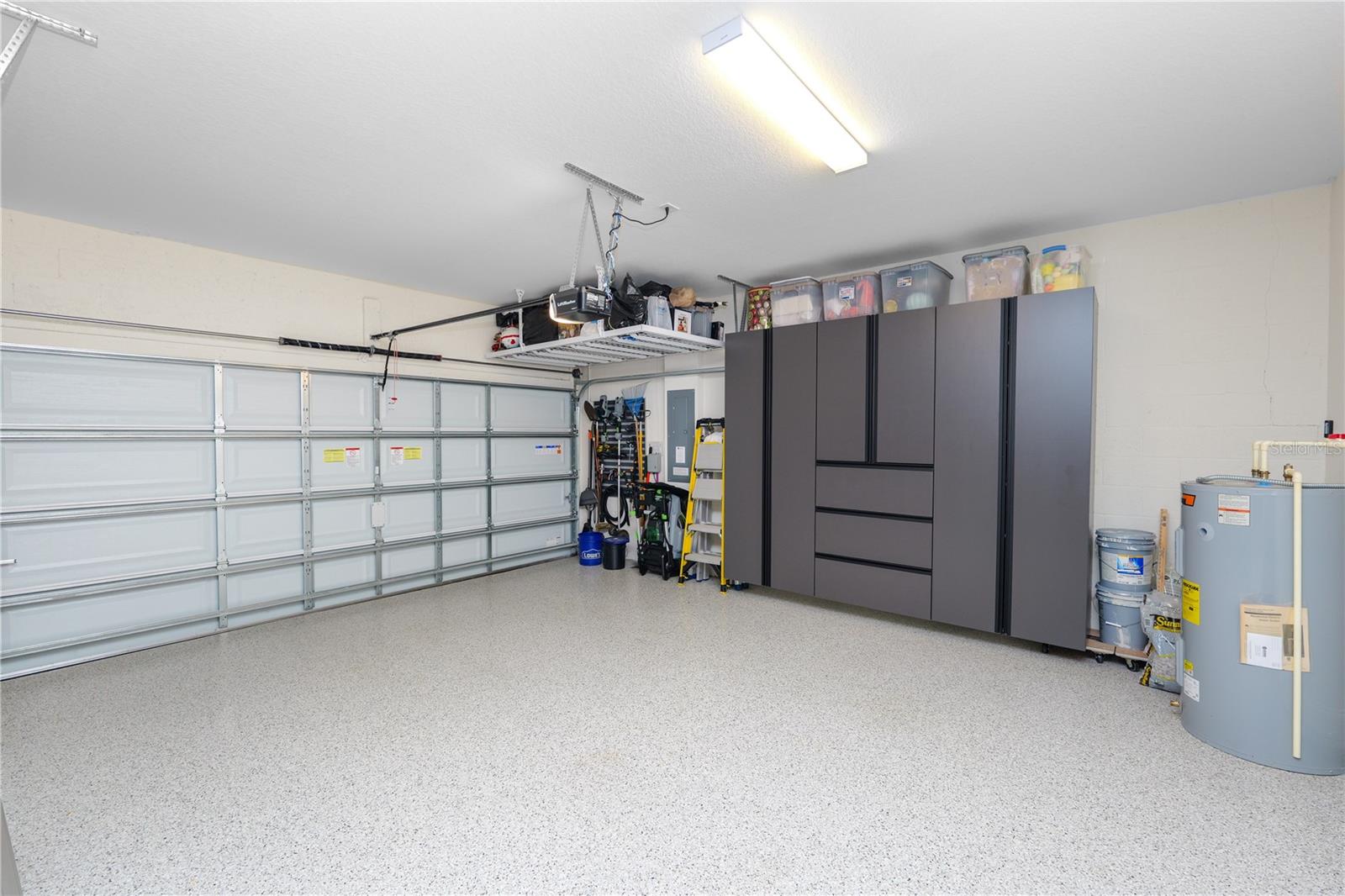 TREYMONT - Residential