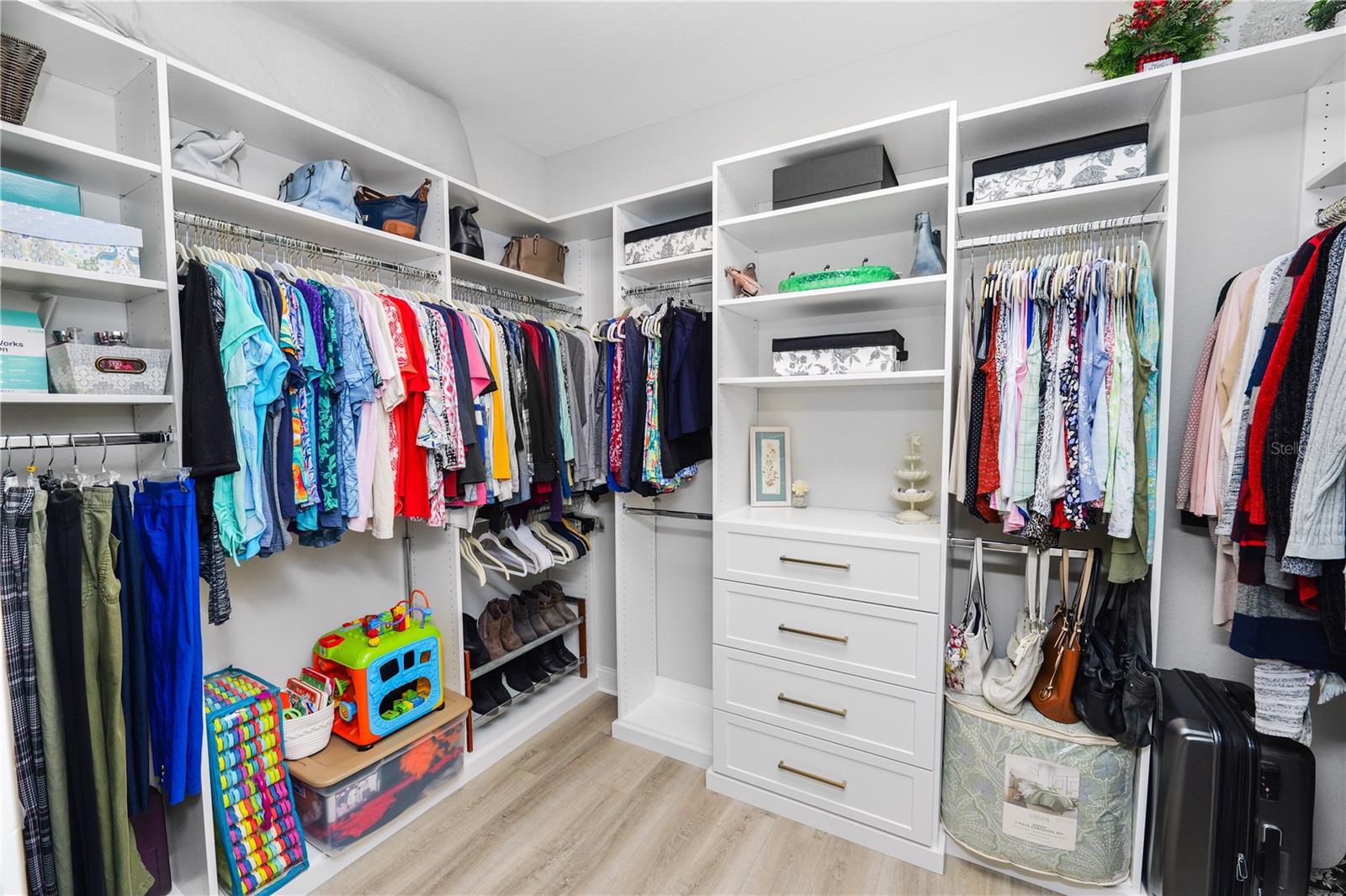 TREYMONT - Residential