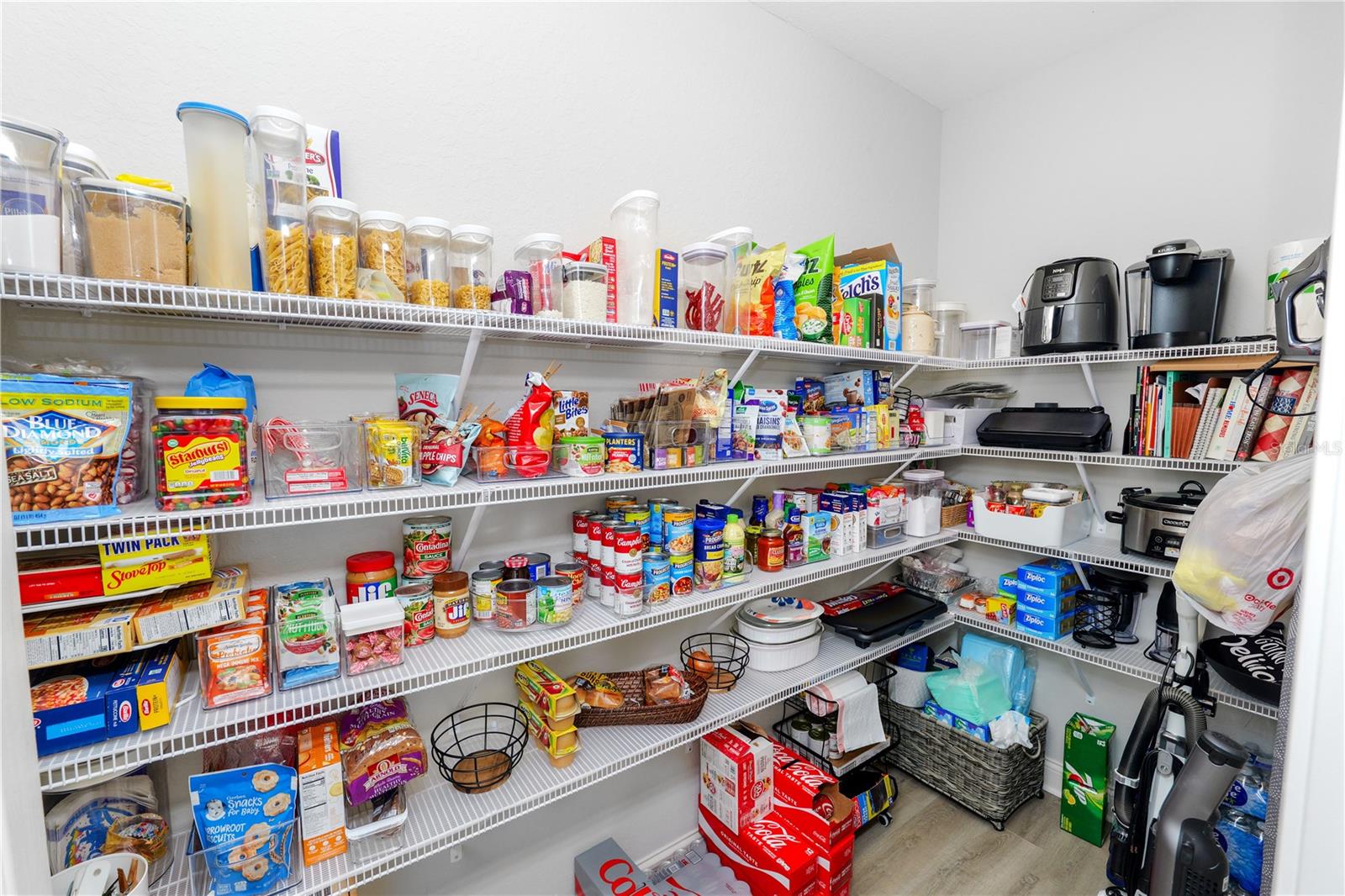 TREYMONT - Residential