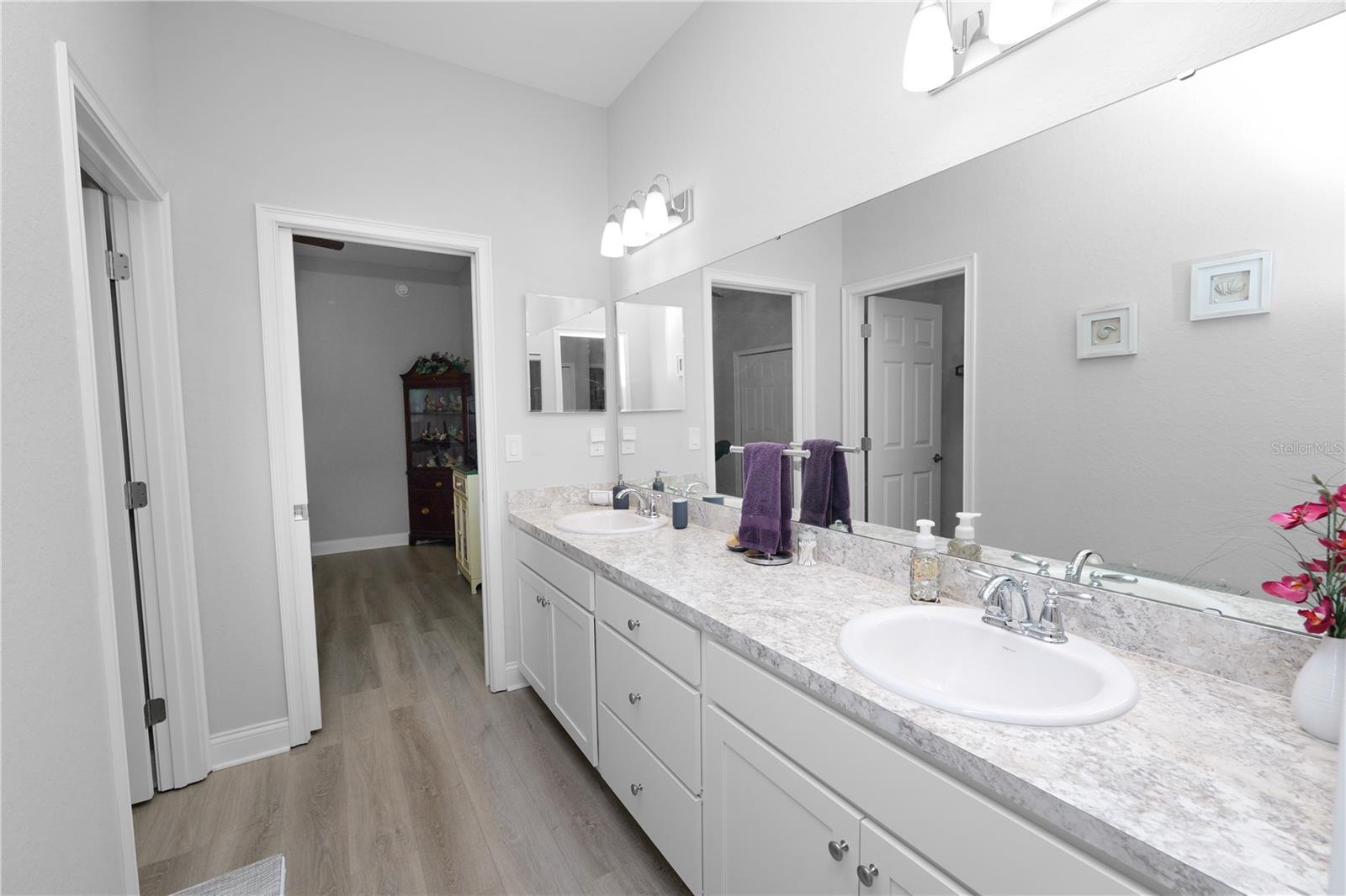 TREYMONT - Residential