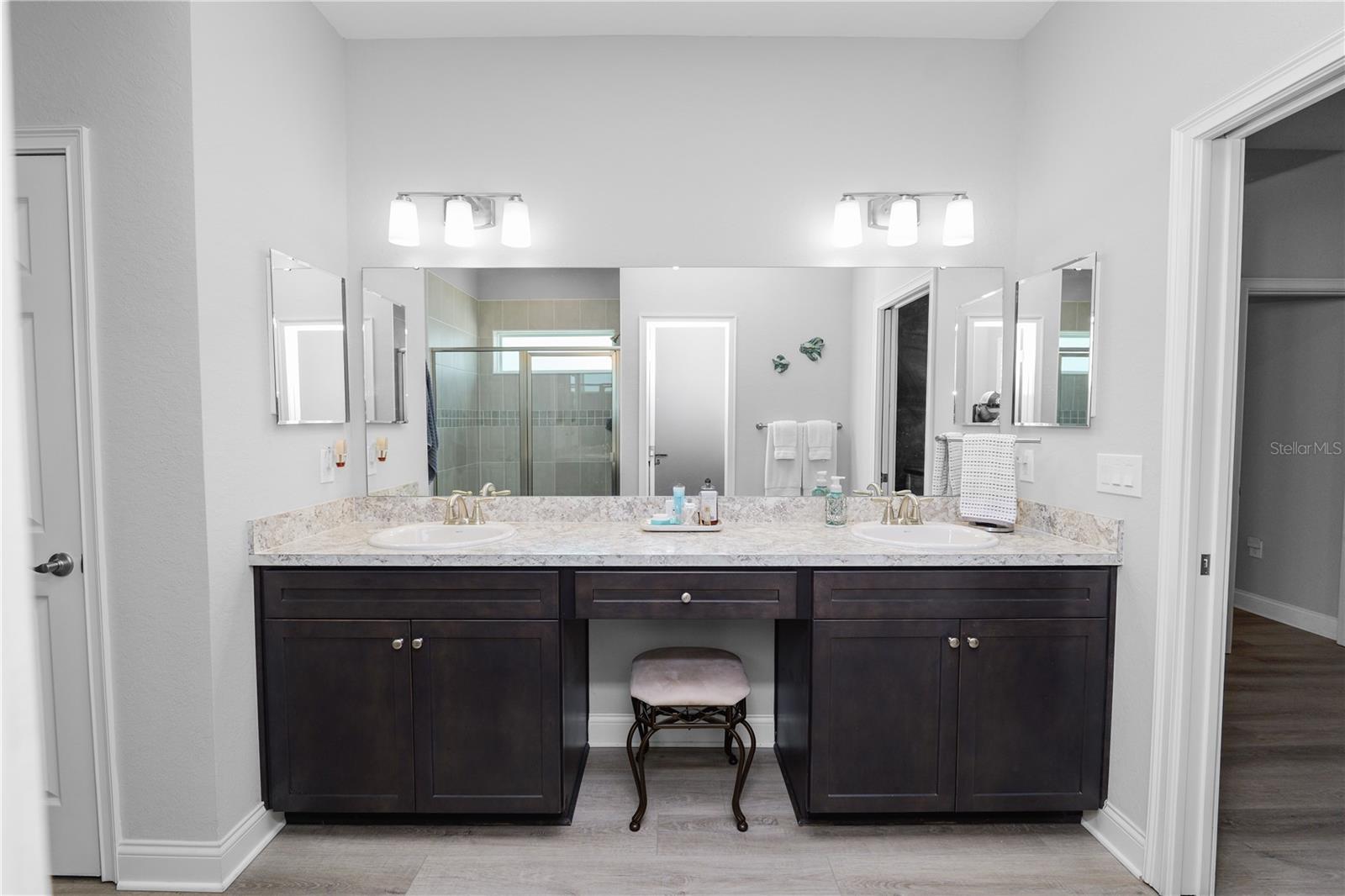 TREYMONT - Residential