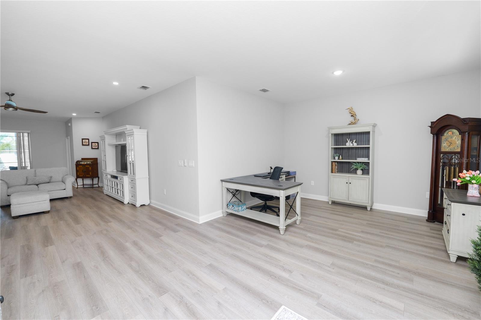 TREYMONT - Residential