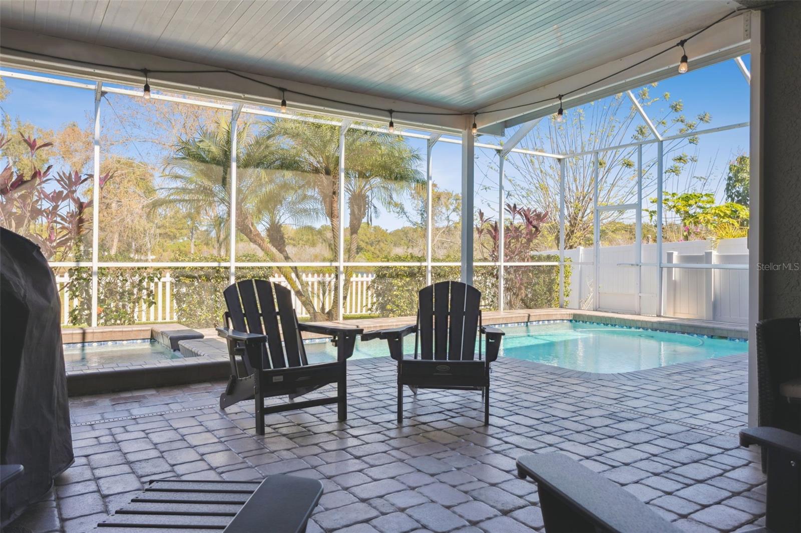 HAMILTON PARK - Residential