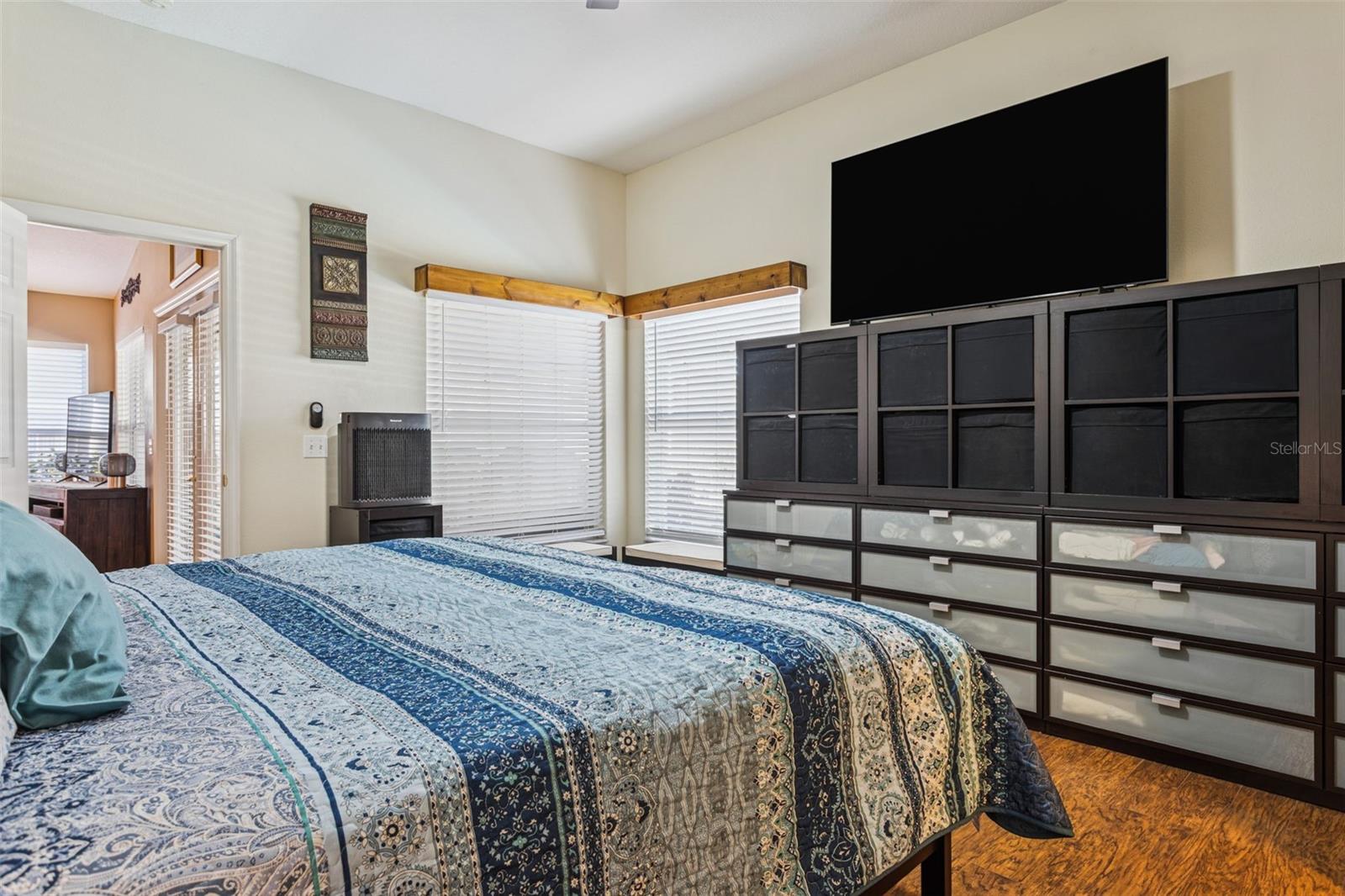 HAMILTON PARK - Residential