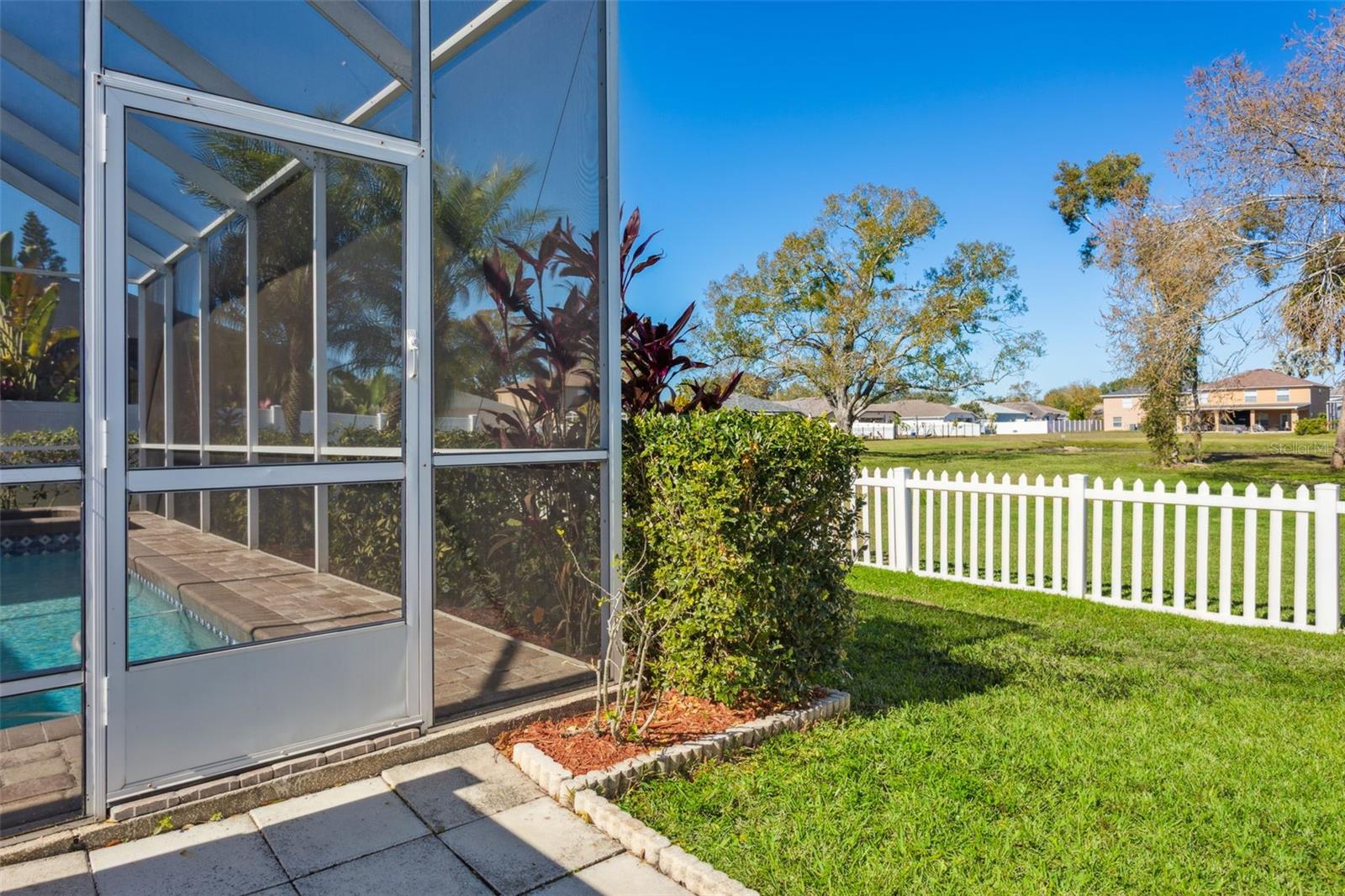 HAMILTON PARK - Residential