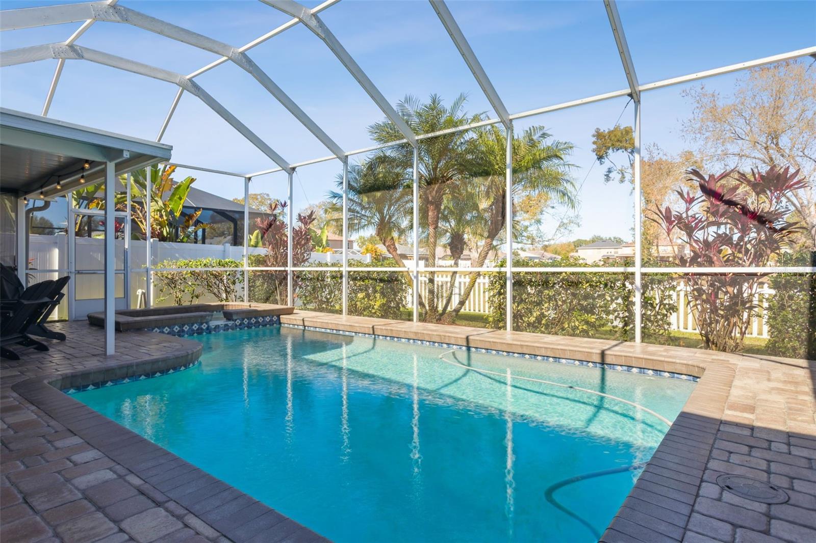 HAMILTON PARK - Residential