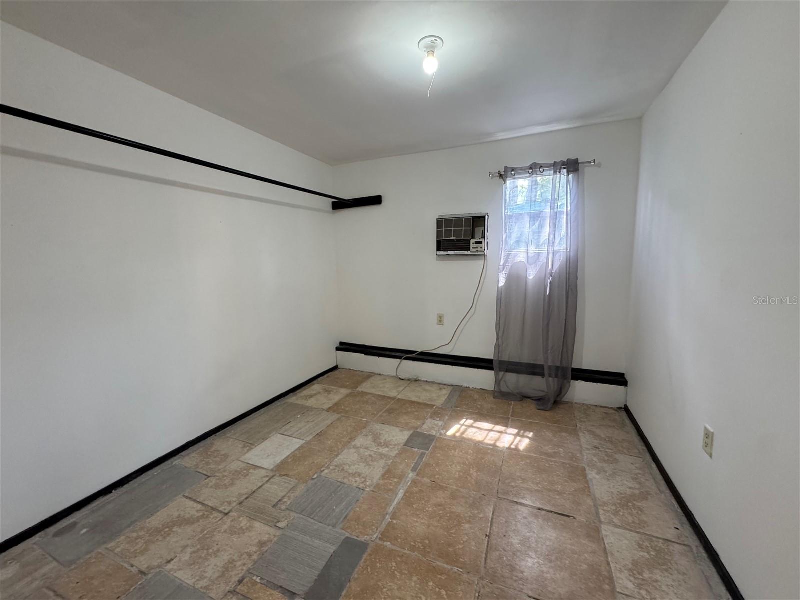 NORTH END TERRACE - Residential