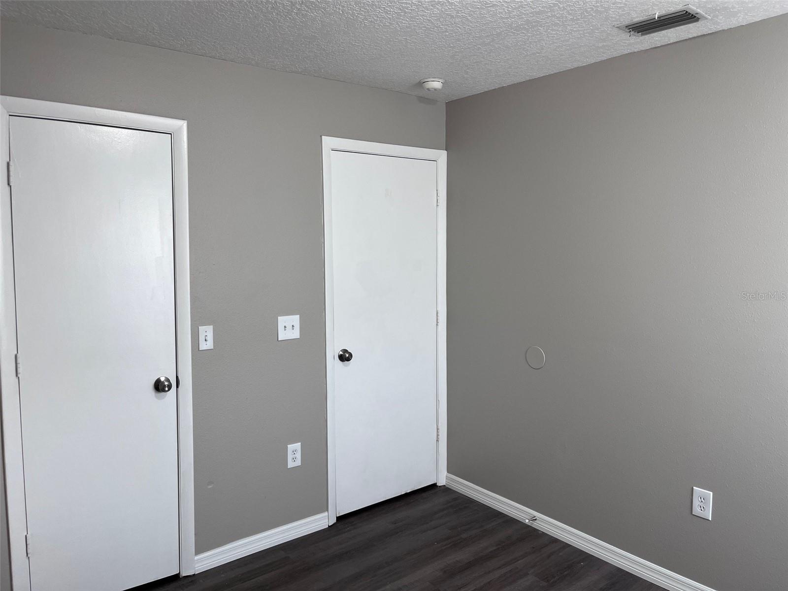 WASHINGTON PARK SEC 01 - Residential Lease