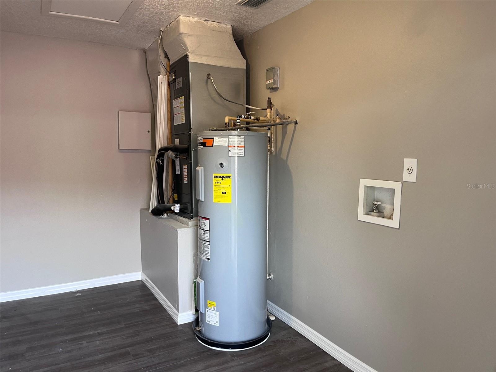 WASHINGTON PARK SEC 01 - Residential Lease