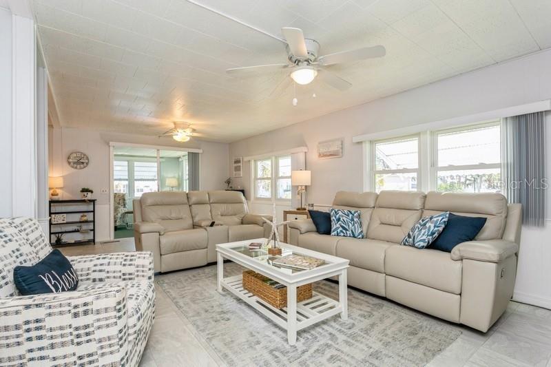 CHATEAU VILLAGE CO-OP - Residential