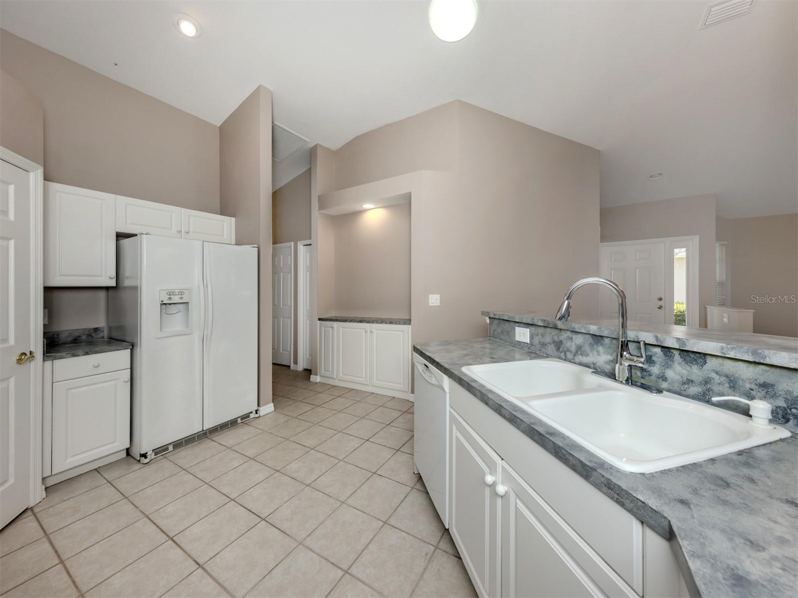 VILLAS OF SABAL TRACE - Residential