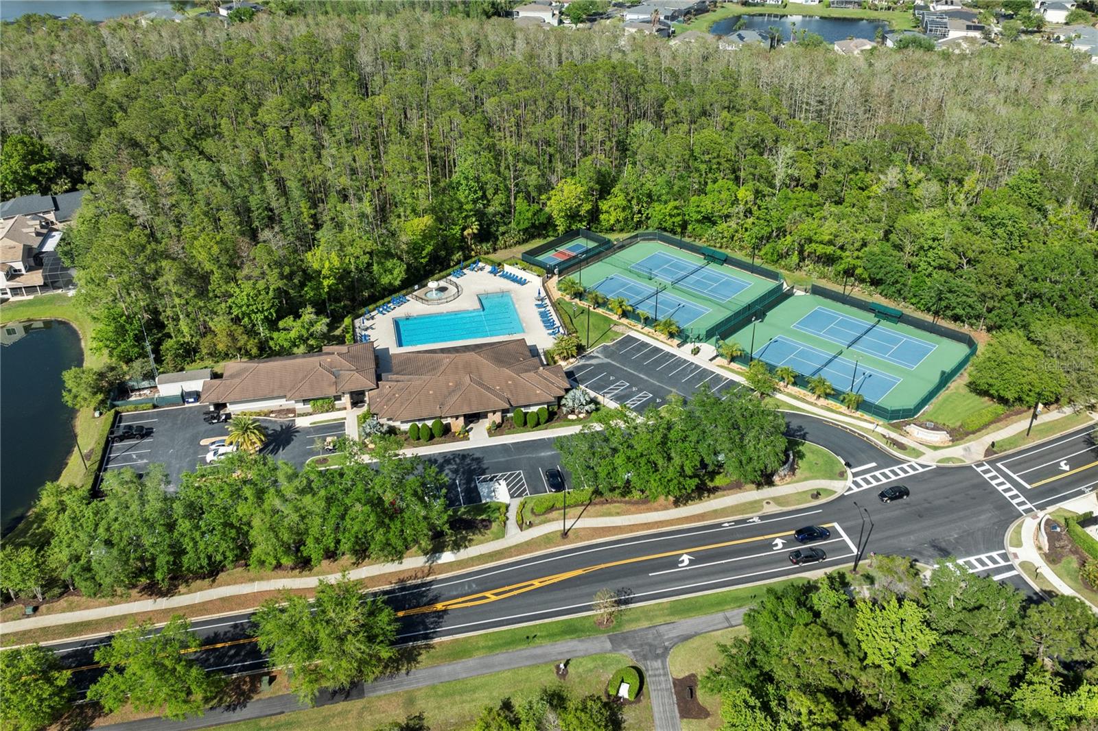 STONEYBROOK - Residential