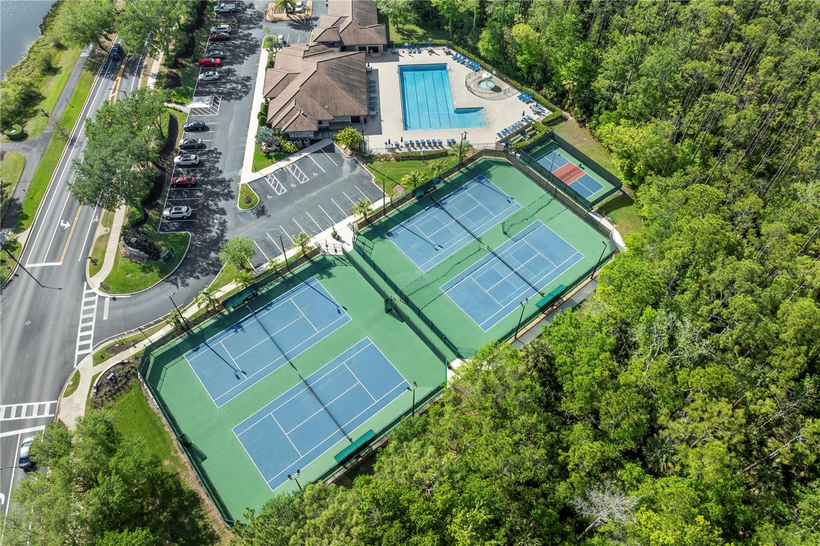 STONEYBROOK - Residential