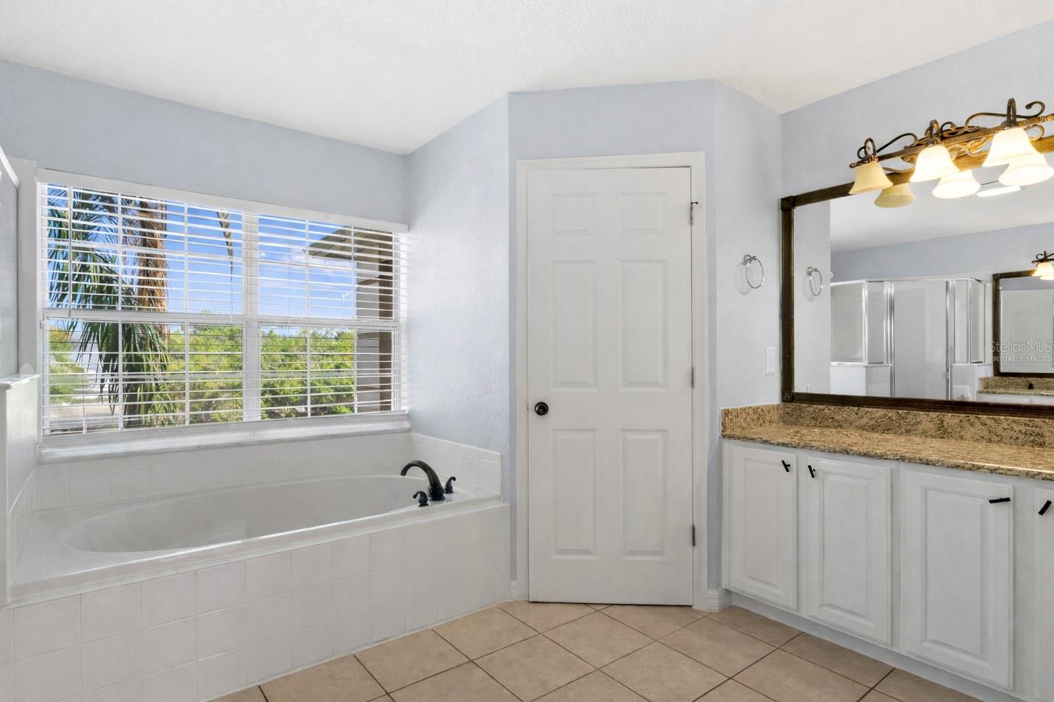 STONEYBROOK - Residential