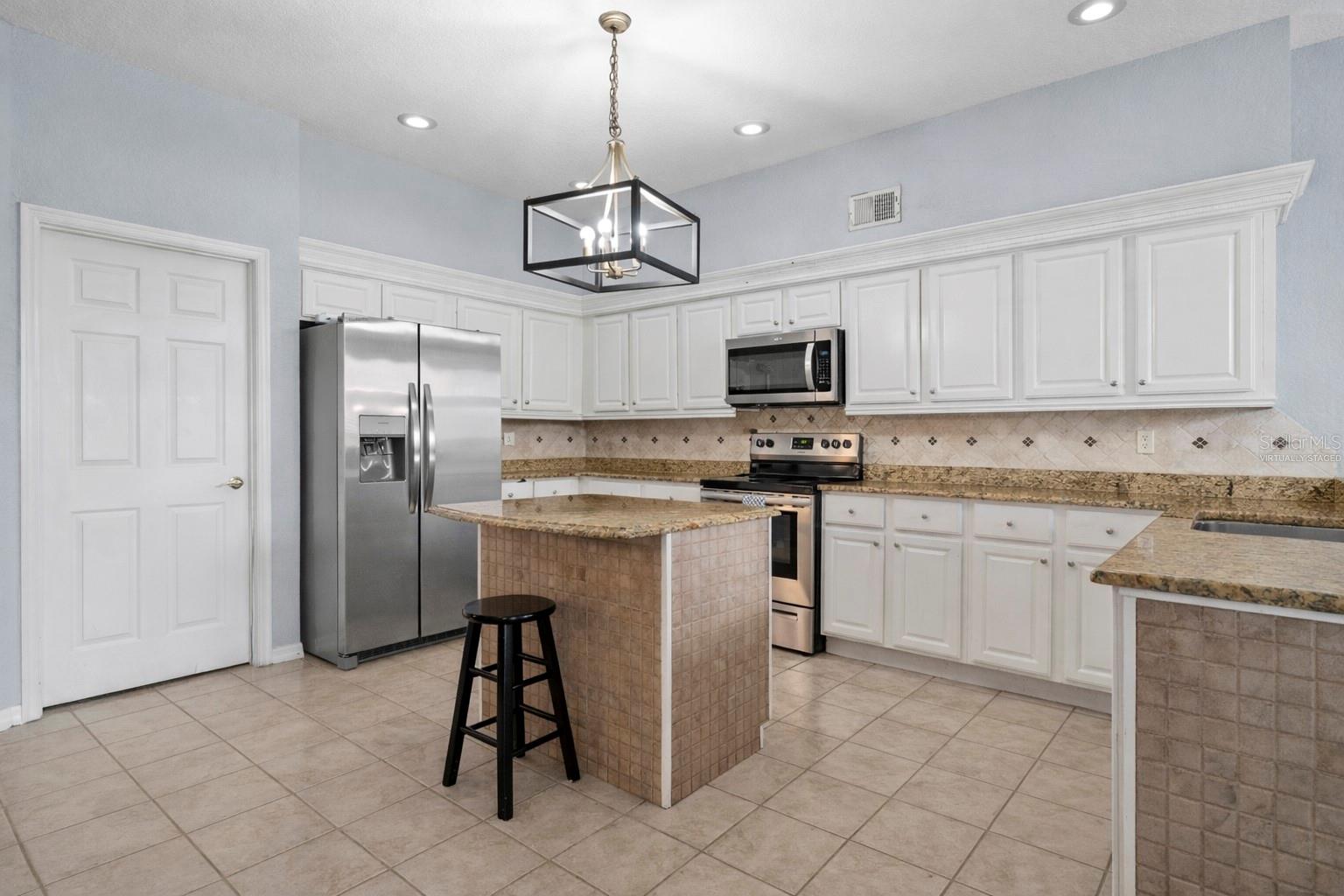 STONEYBROOK - Residential