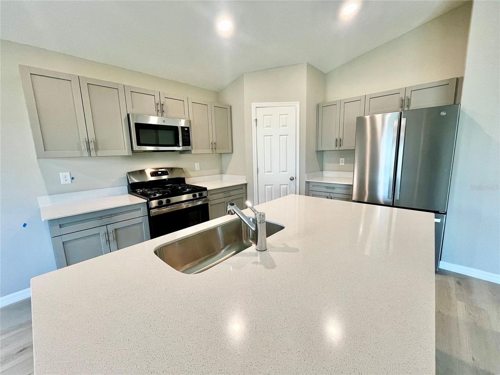 Photo of 14664 Gallop Run Drive, Lithia, FL 33547 (MLS # TB8502045)