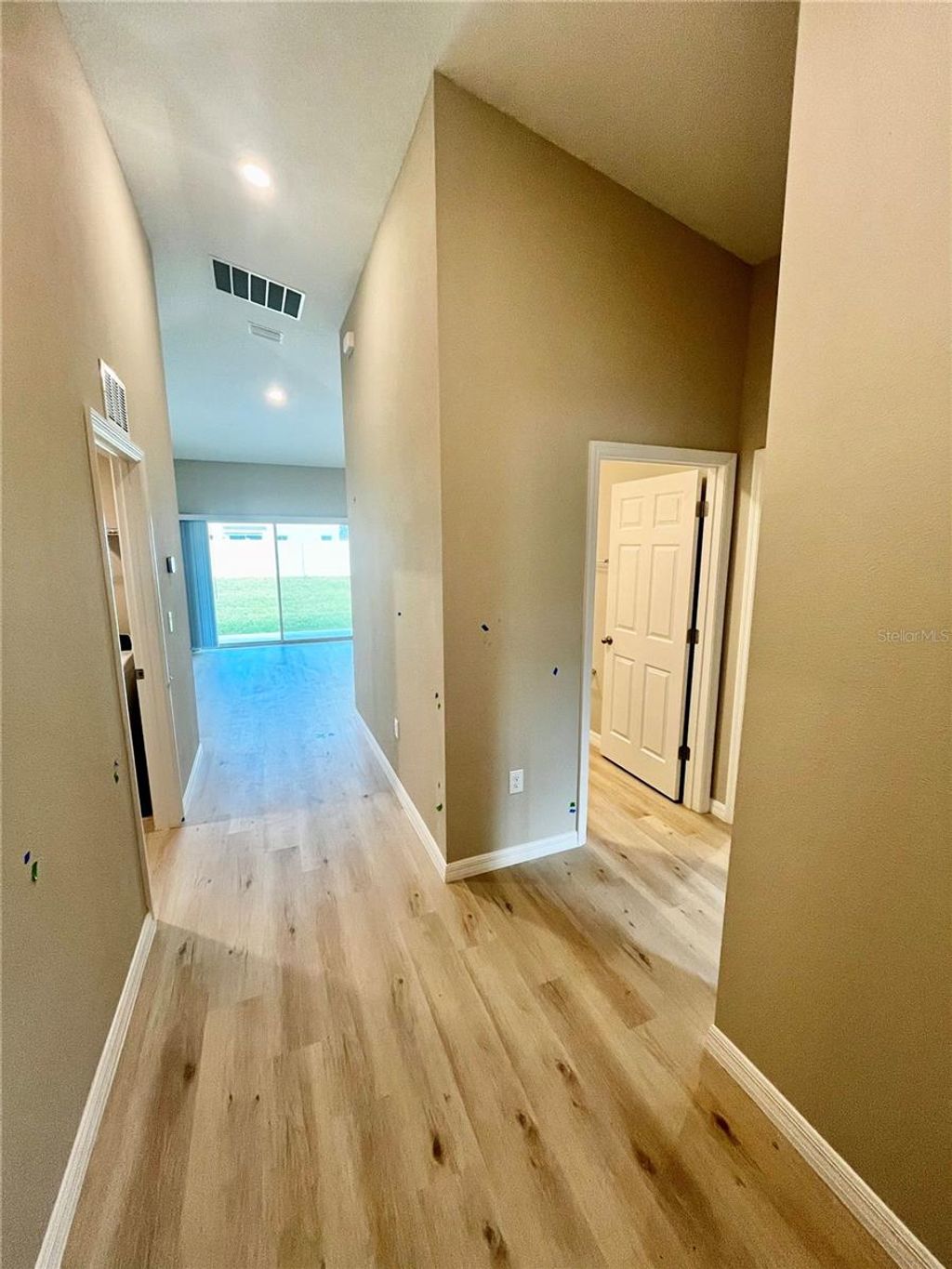 Photo of 14664 Gallop Run Drive, Lithia, FL 33547 (MLS # TB8502045)