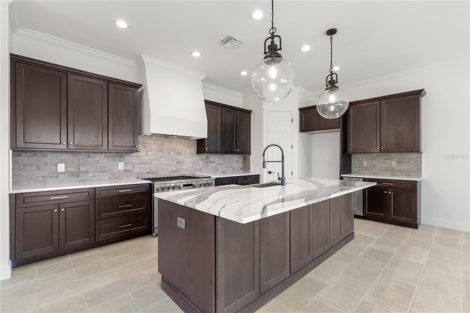 411 TENNESSEE AVENUE