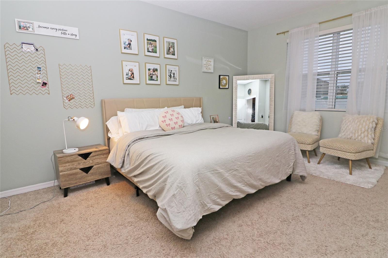 LAKESIDE LANDINGS PH 01 - Residential Lease