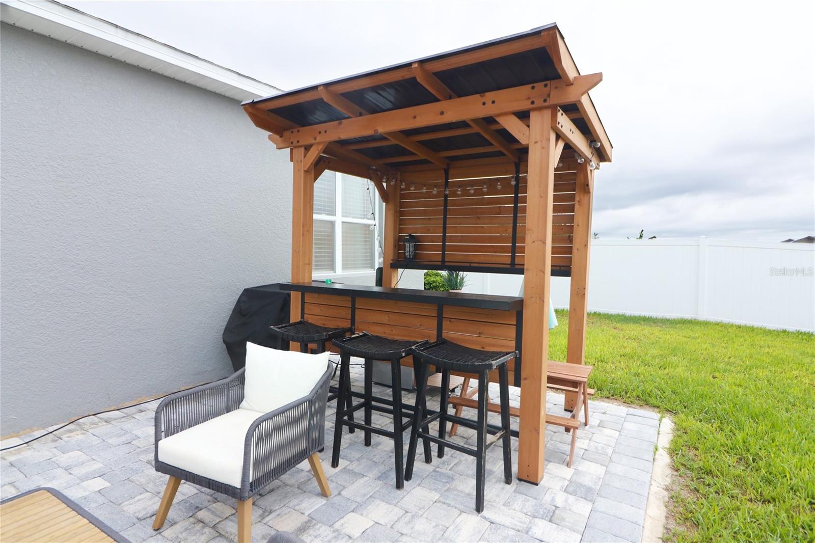 LAKESIDE LANDINGS PH 01 - Residential Lease