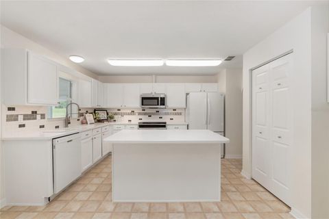 Tiny photo for 9917 SW 96th Street, Ocala, FL 34481 (MLS # OM724407)