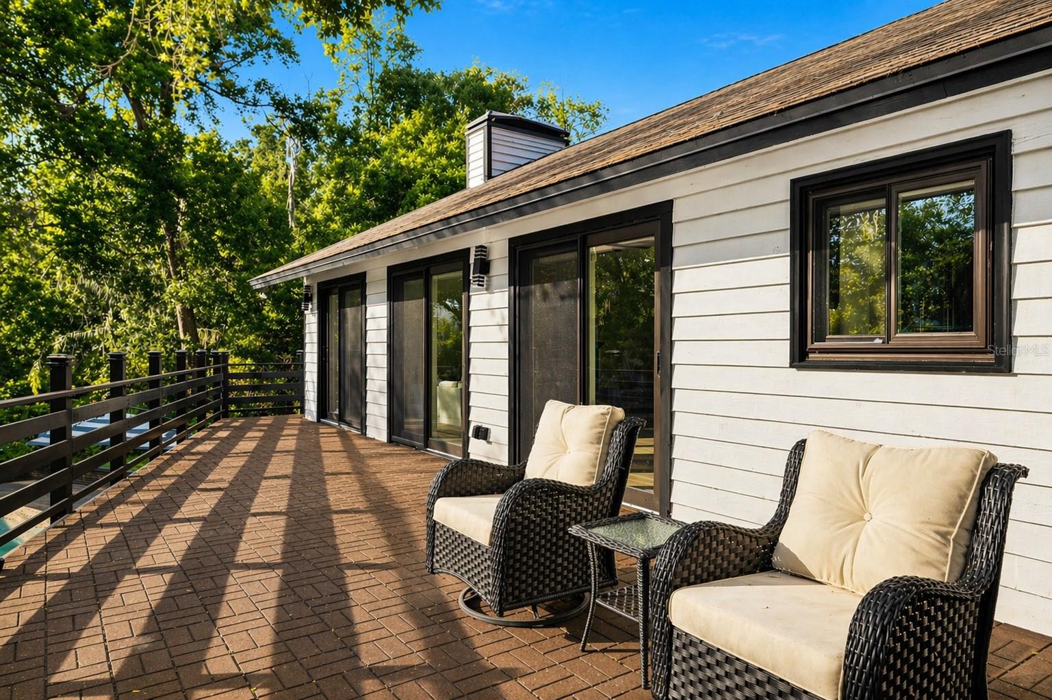 SHADY HOLLOW SUB - Residential