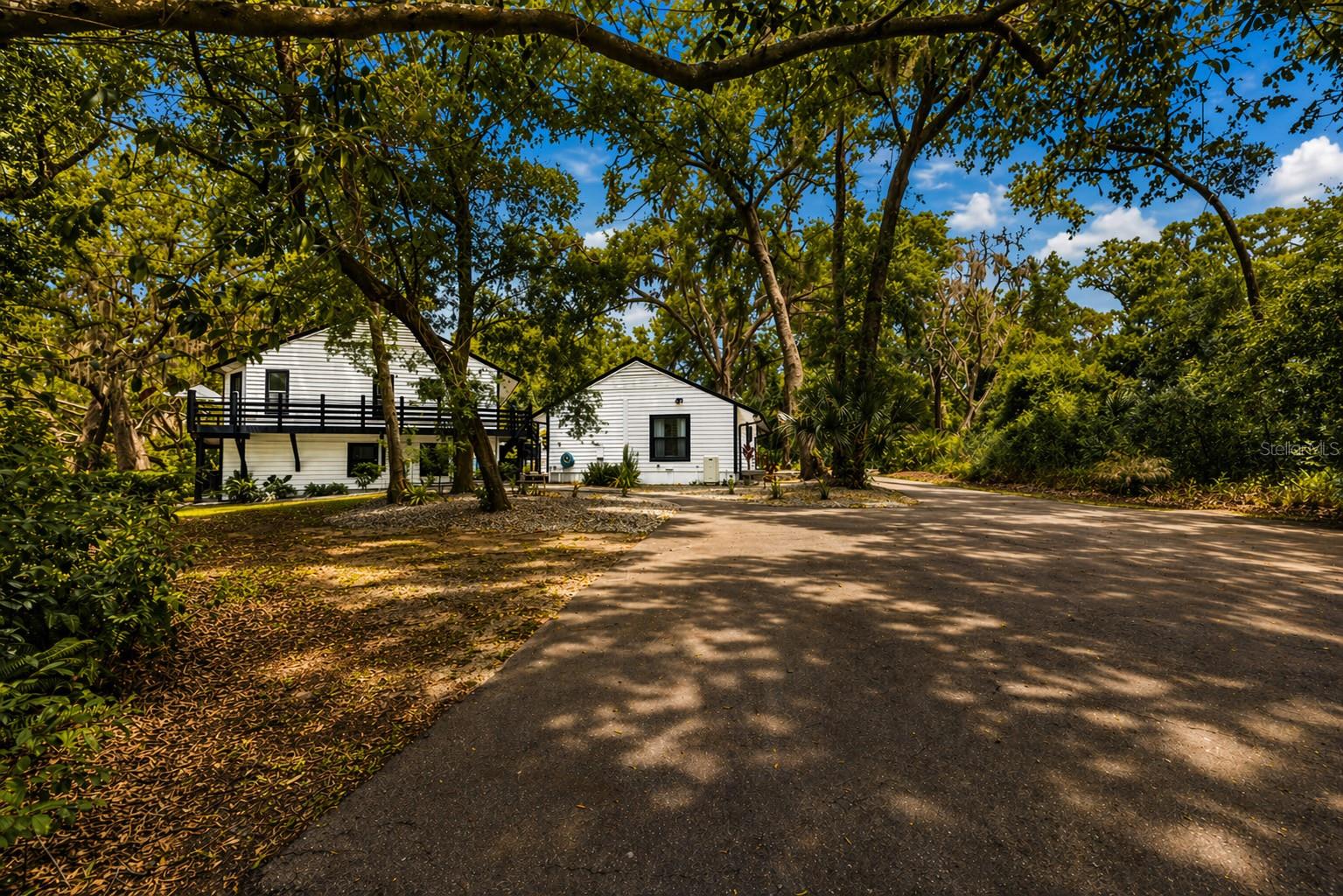 SHADY HOLLOW SUB - Residential