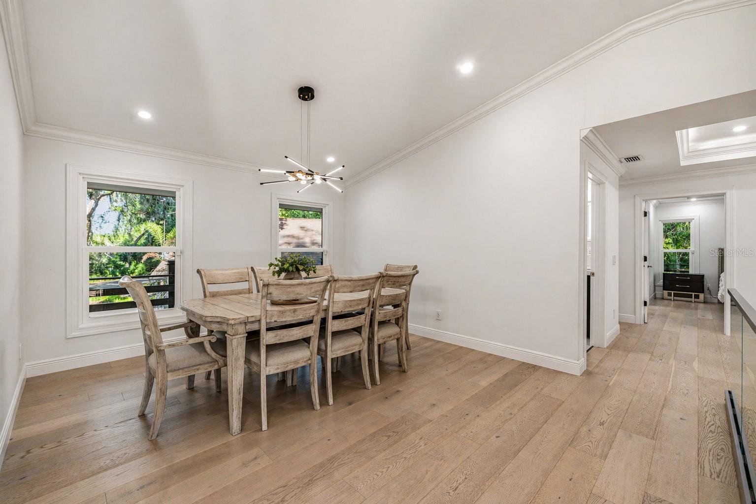 SHADY HOLLOW SUB - Residential