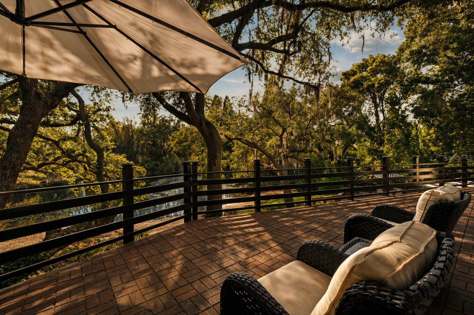 SHADY HOLLOW SUB - Residential