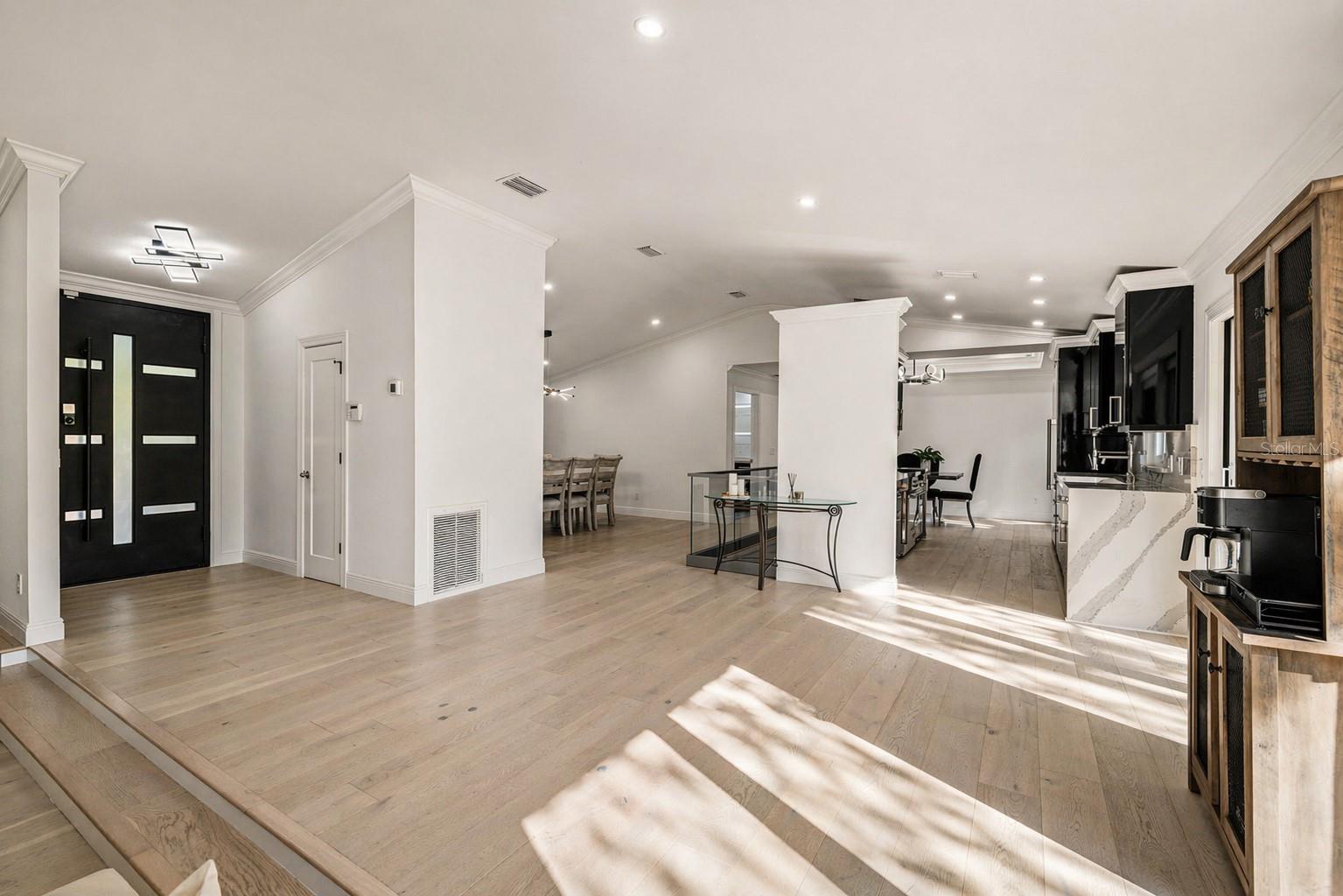 SHADY HOLLOW SUB - Residential