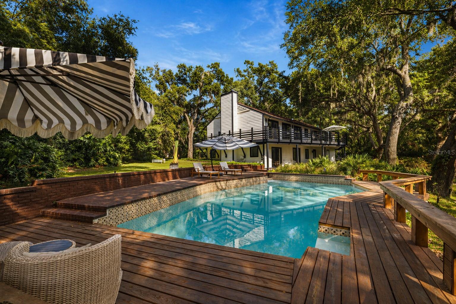 SHADY HOLLOW SUB - Residential