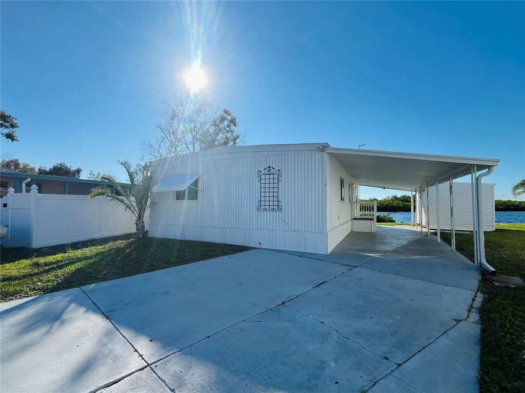 Photo of 523 River View Lane, Tarpon Springs, FL 34689 (MLS # TB8436892)