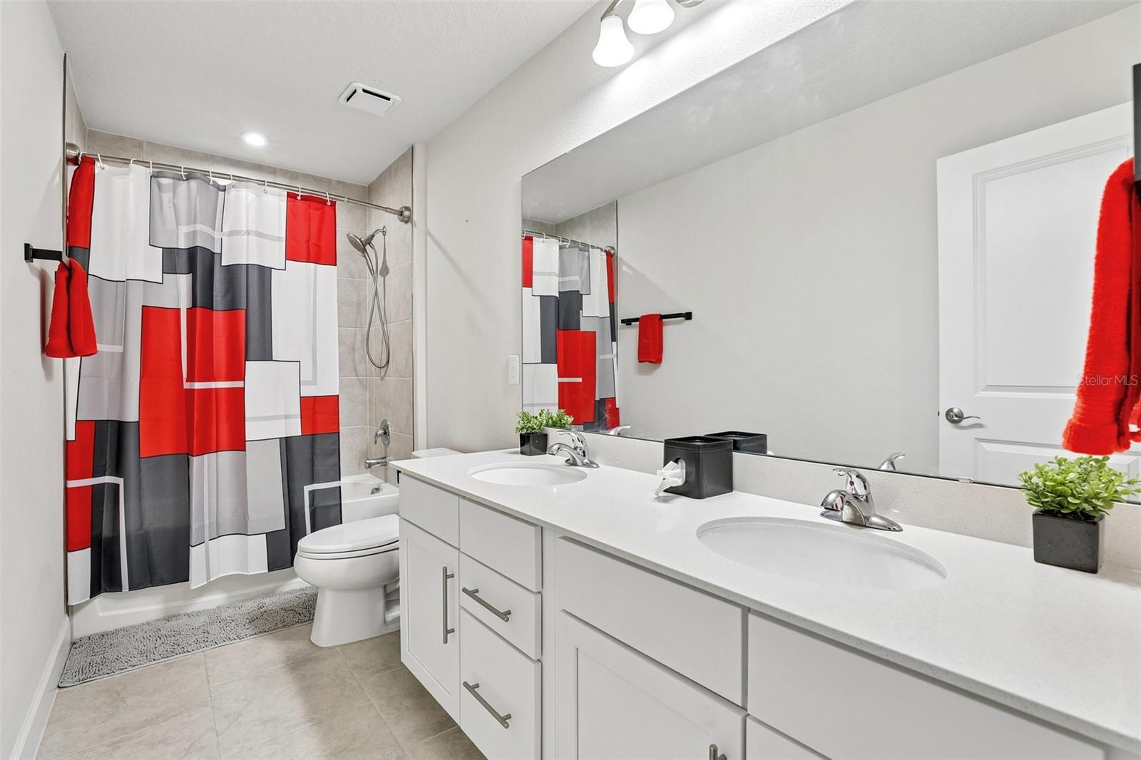 KENSINGTON RESERVE PH III - Residential