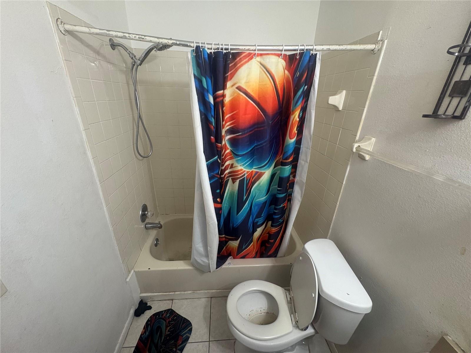 ORANGEWOOD COMMUNITY - Residential