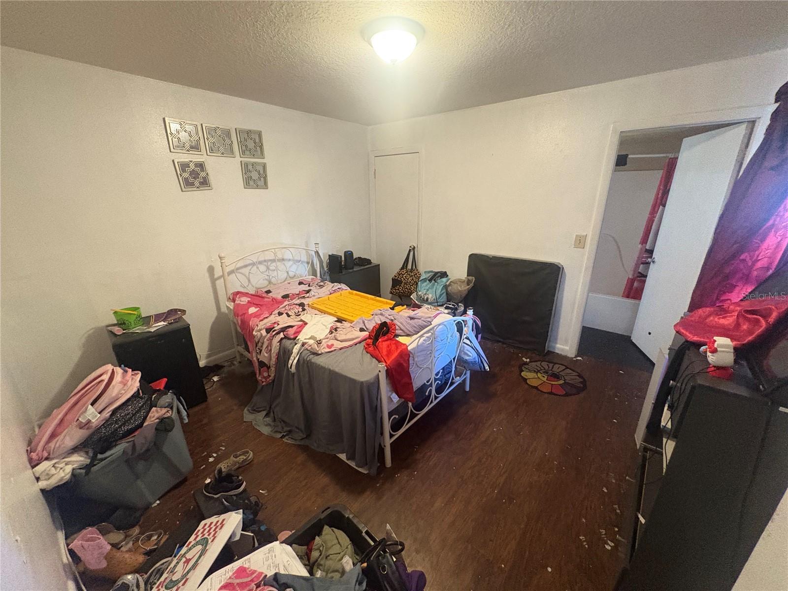 ORANGEWOOD COMMUNITY - Residential